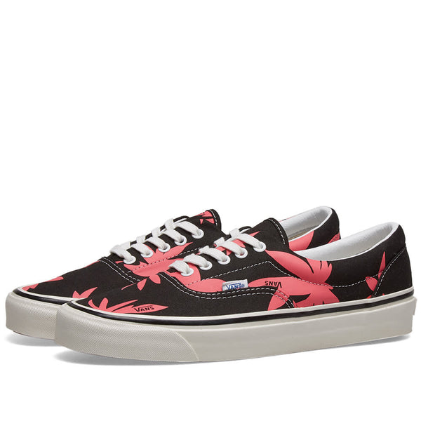 vans shoes black and pink