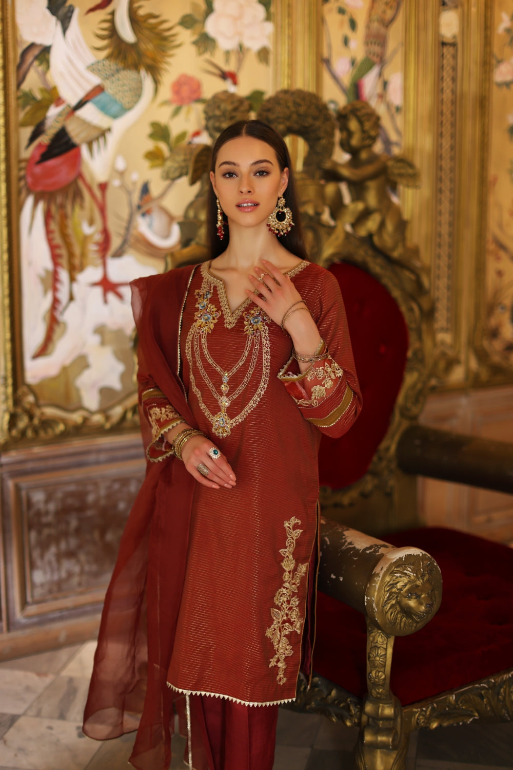 Qamar Al Zaman Textilerfrischer 250ml von Sarah Creations – Ramadan24  Orient Shop