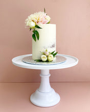 Load image into Gallery viewer, The Naked Floral Cake
