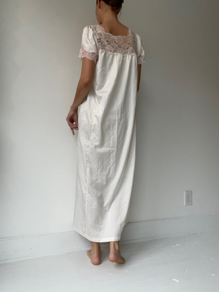 vintage nightgown #3