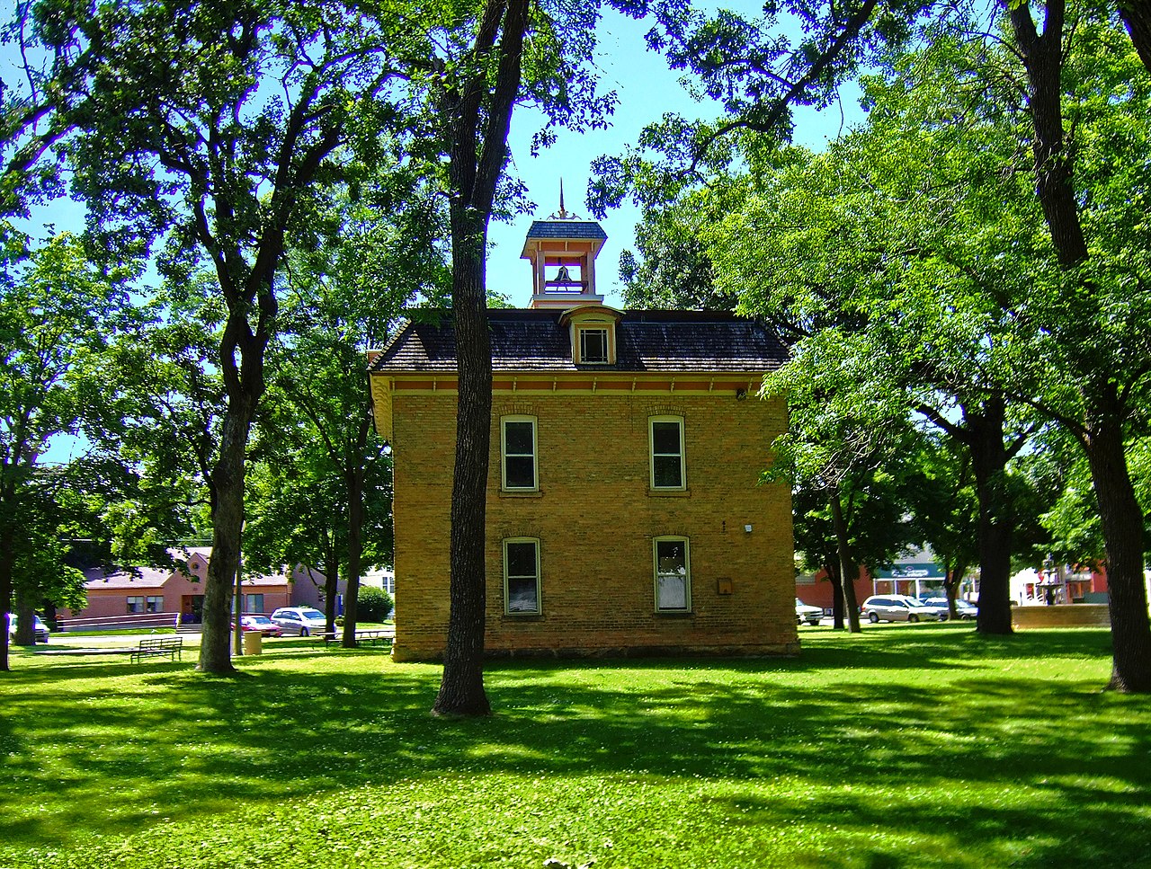 Haus and Hues in Belleville