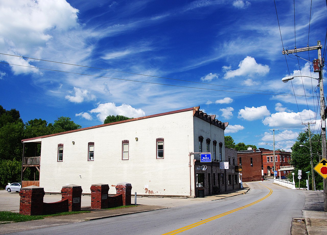 Haus and Hues in Bloomfield