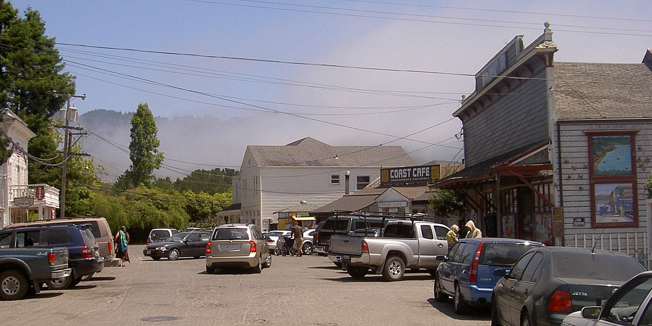 Haus and Hues in Bolinas