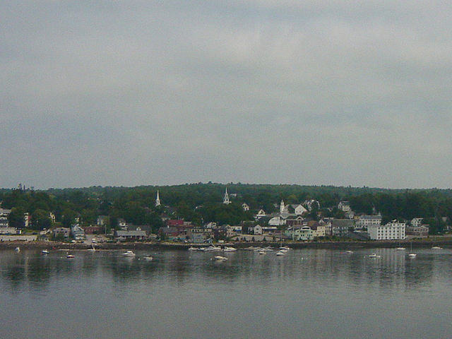 Haus and Hues in Bucksport