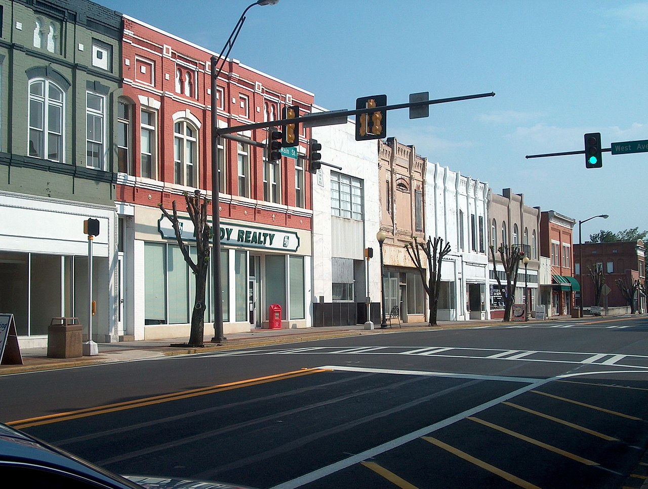Haus and Hues in Cedartown
