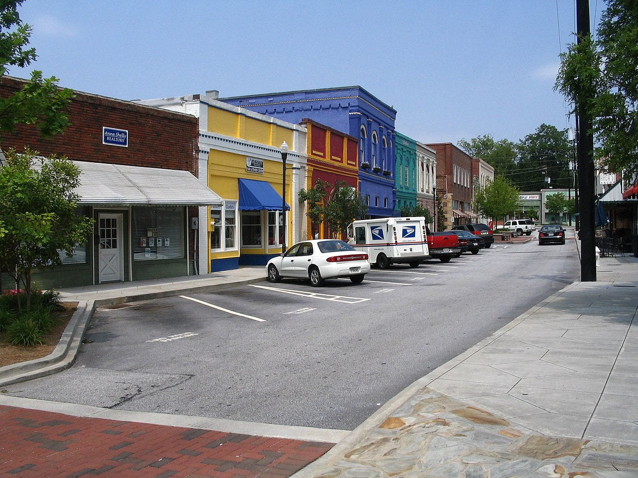 Haus and Hues in Conyers
