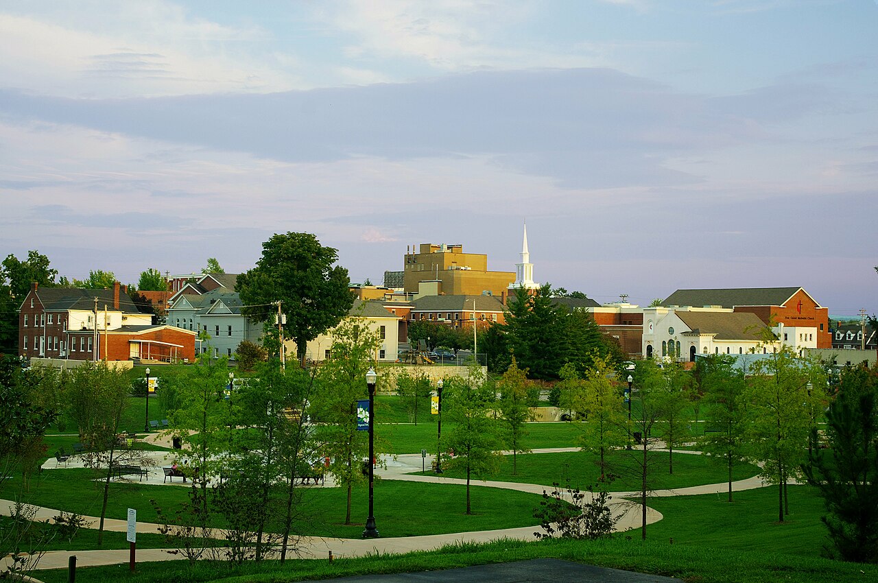 Haus and Hues in Cookeville