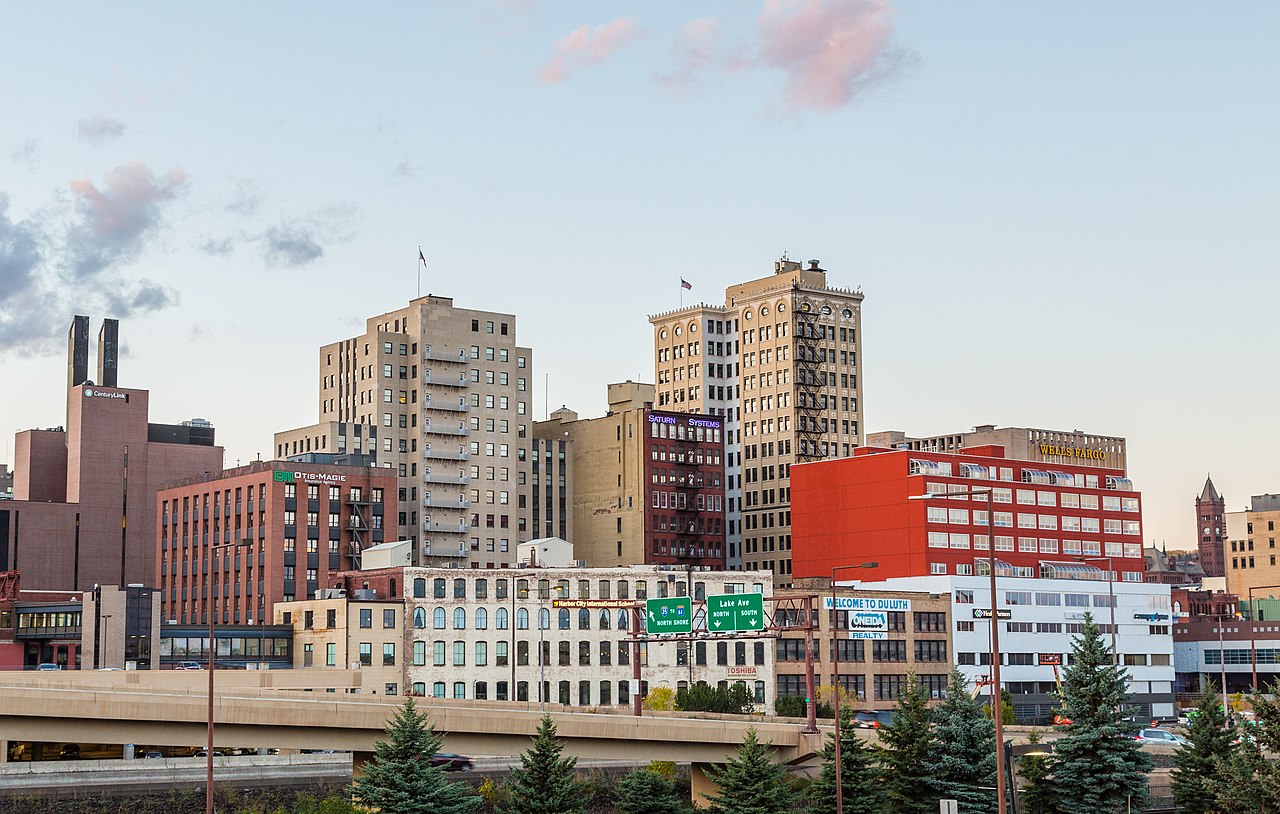 Haus and Hues in Duluth