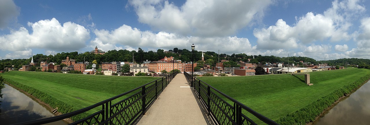 Haus and Hues in Galena