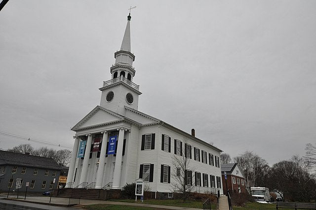 Haus and Hues in Guilford Center