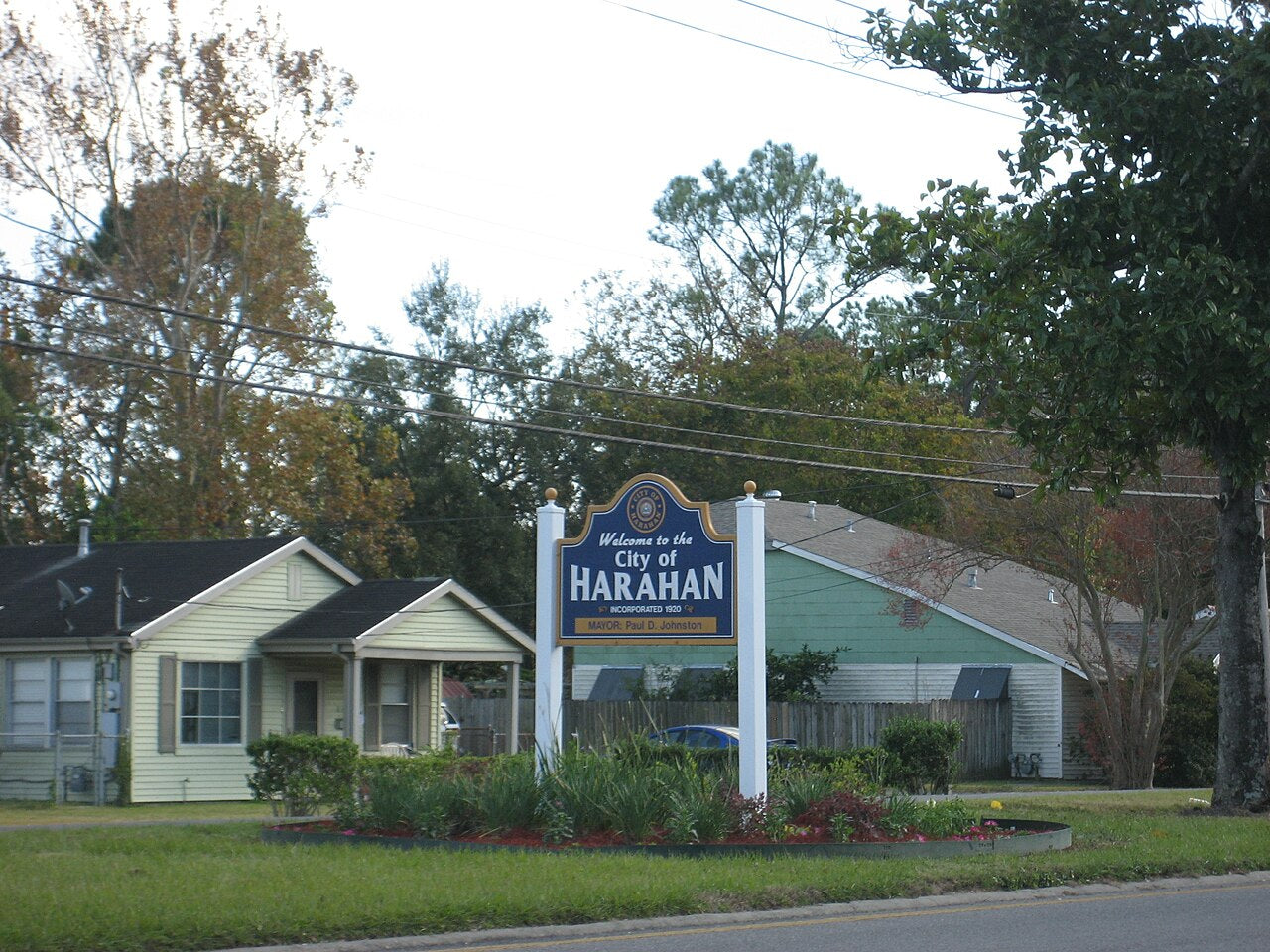 Haus and Hues in Harahan