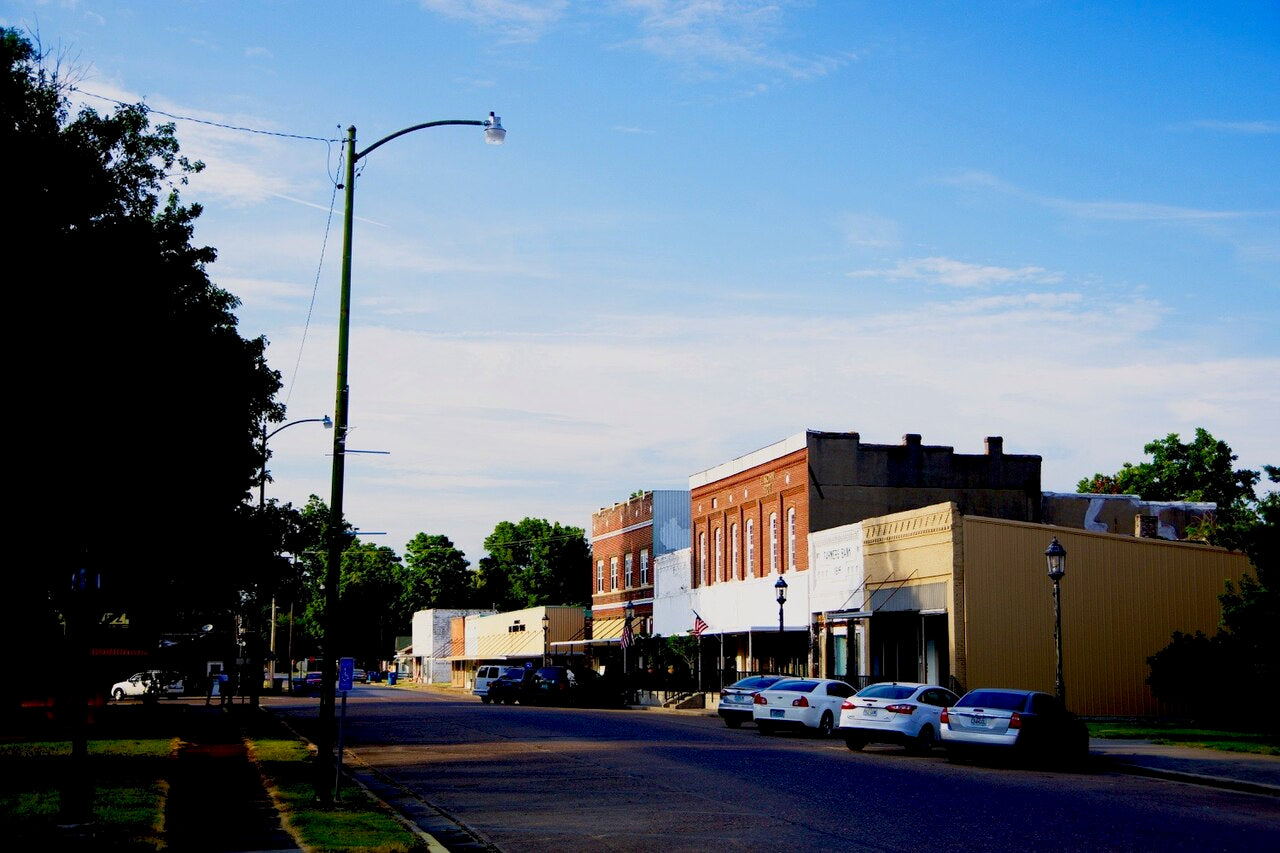 Haus and Hues in Hayti