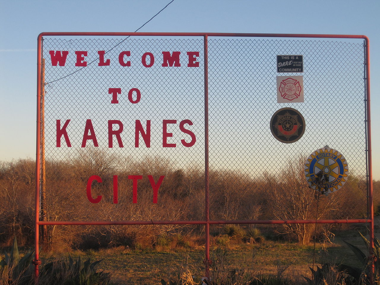 Haus and Hues in Karnes City