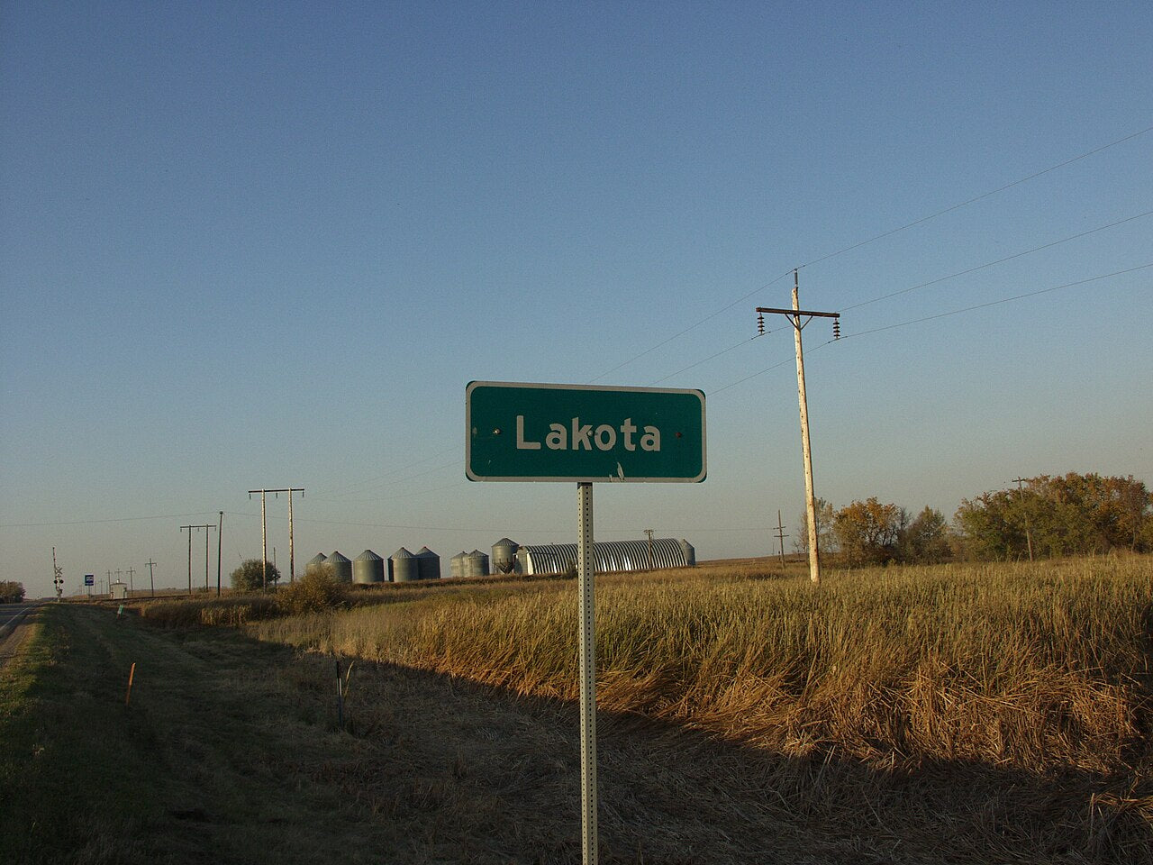 Haus and Hues in Lakota