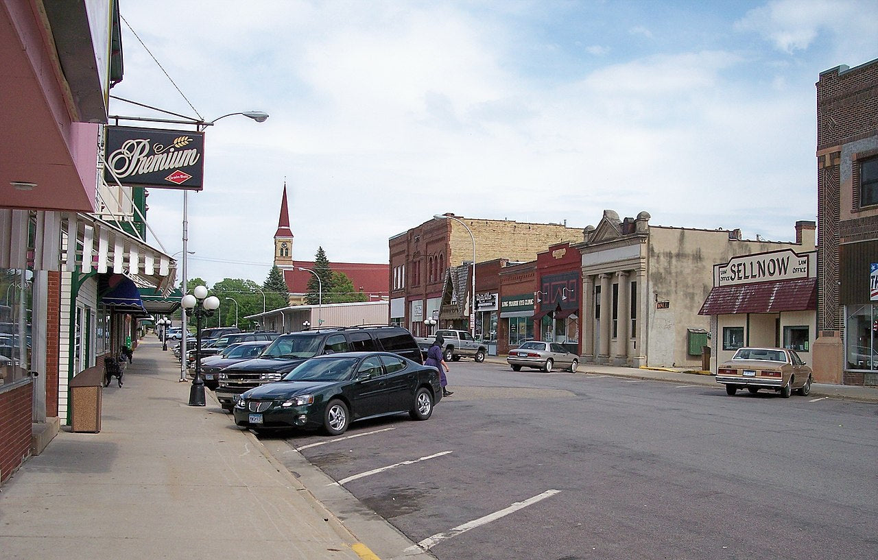 Haus and Hues in Long Prairie