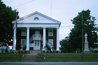 Haus and Hues in Lunenburg