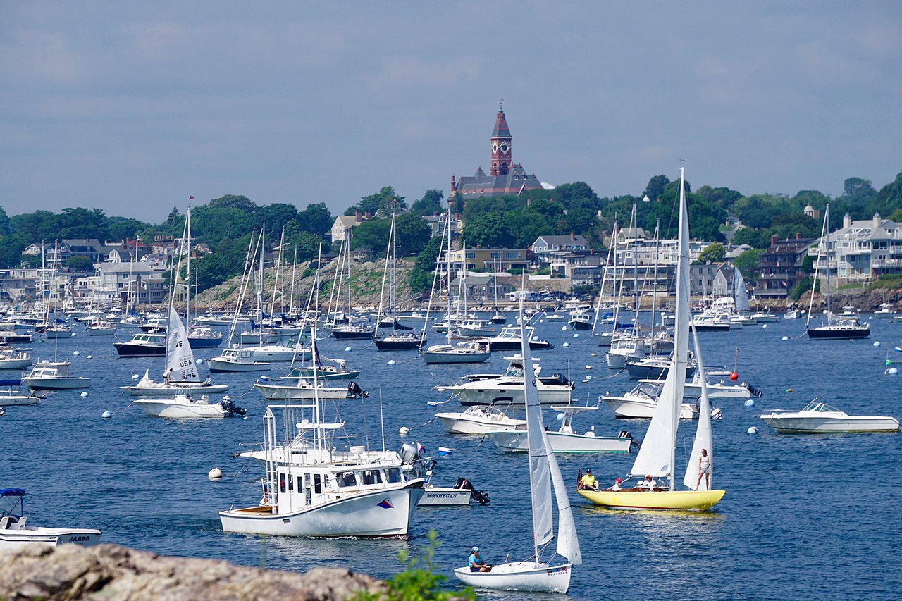 Haus and Hues in Marblehead