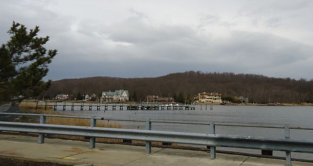 Haus and Hues in Navesink