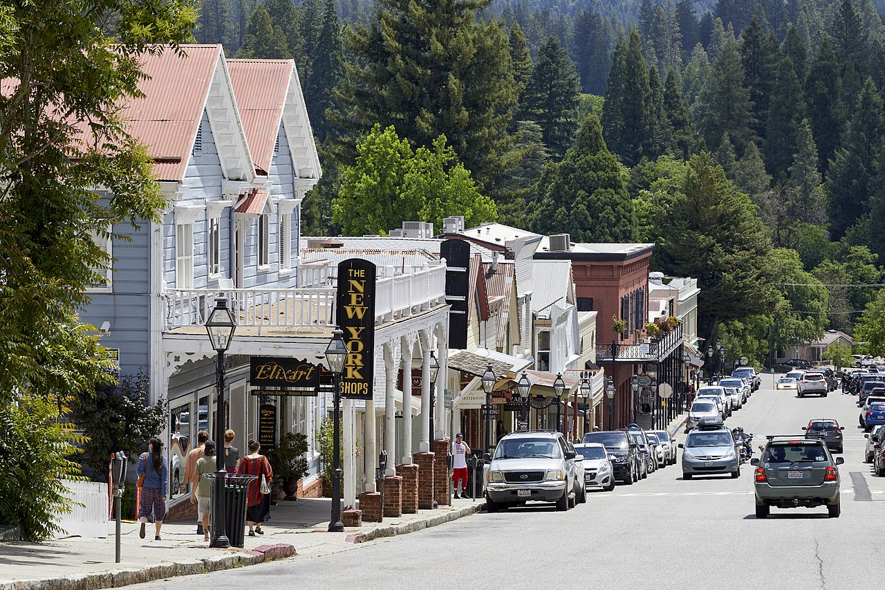 Haus and Hues in Nevada City