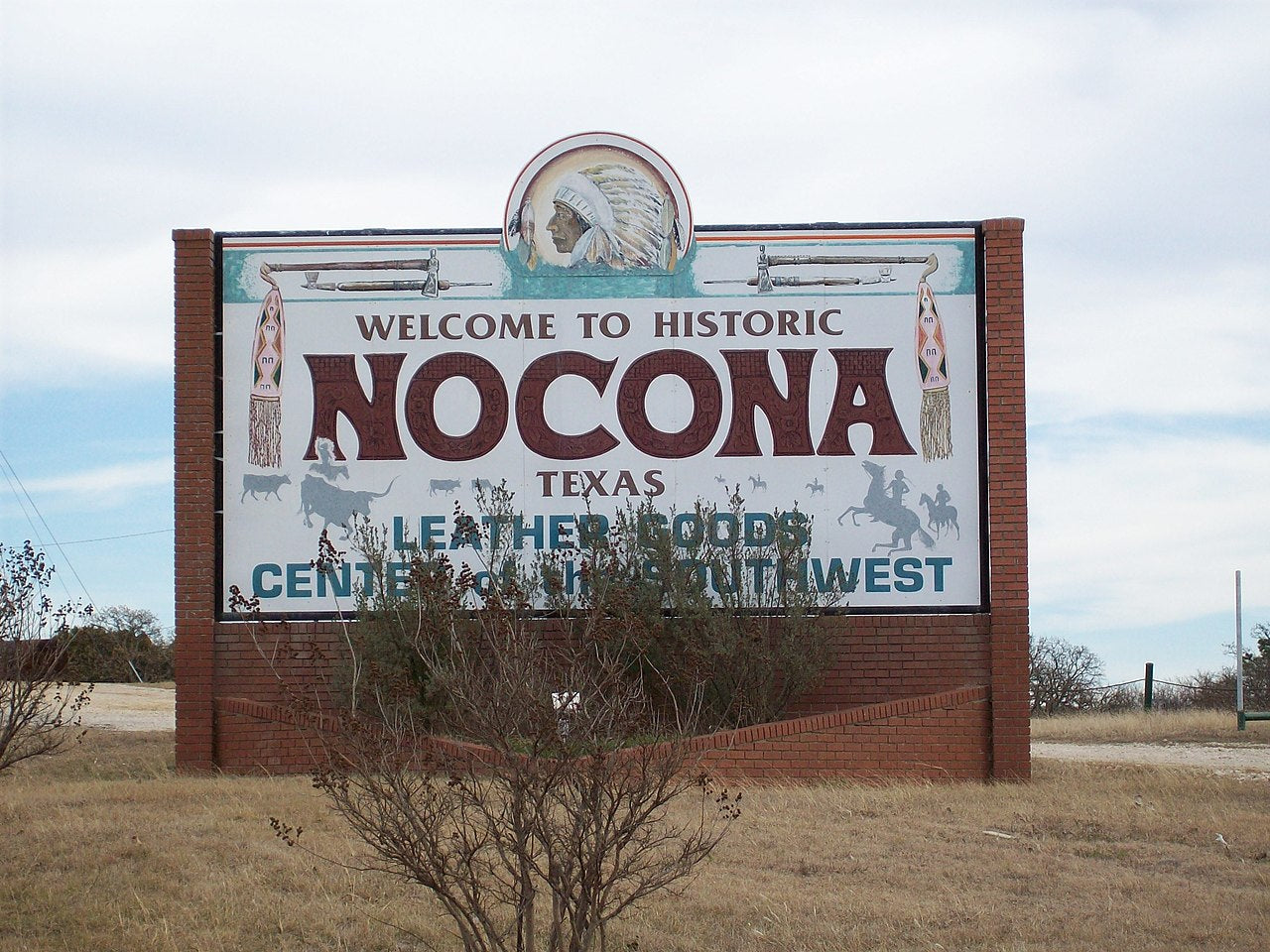Haus and Hues in Nocona