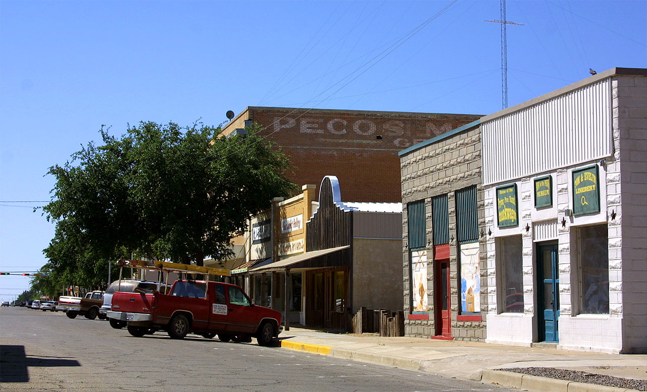 Haus and Hues in Pecos