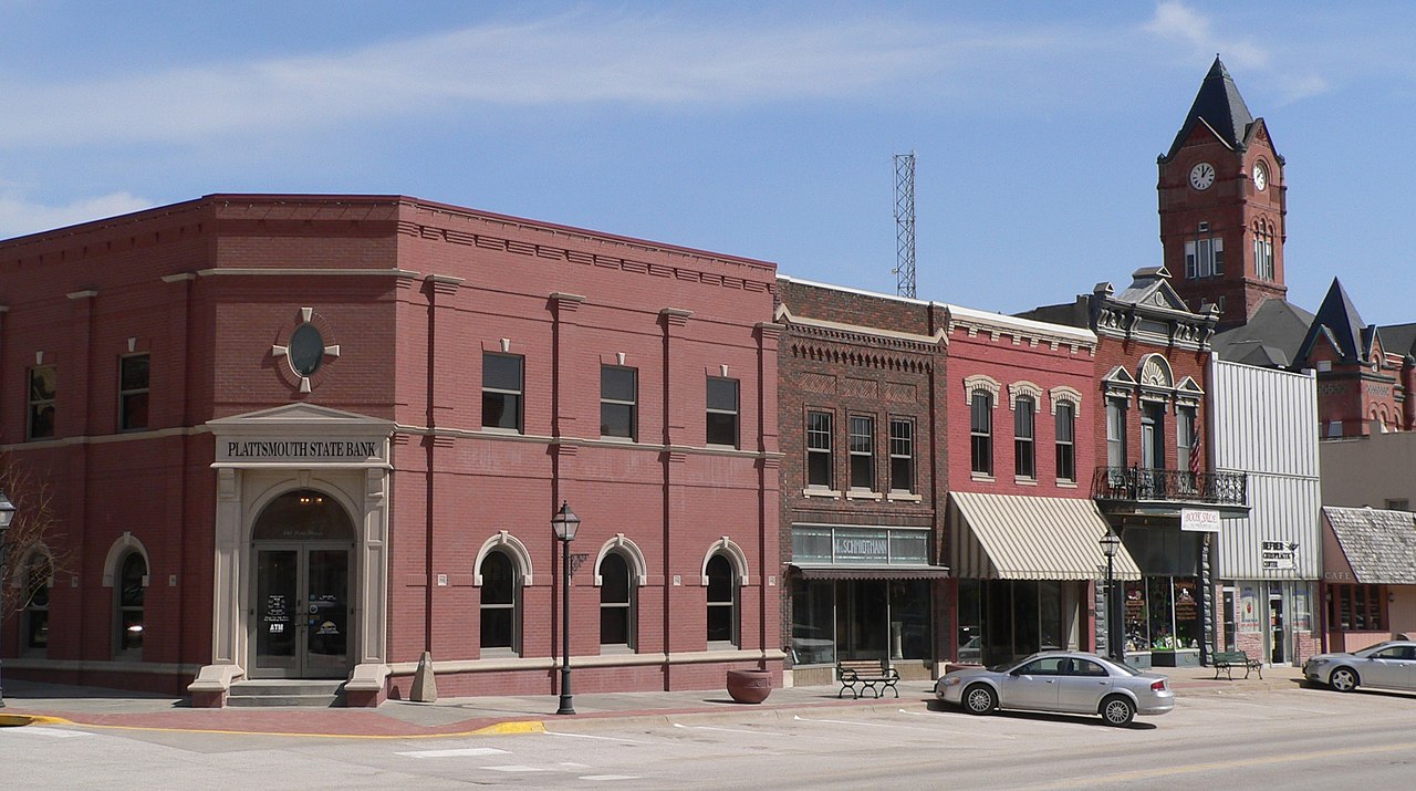 Haus and Hues in Plattsmouth
