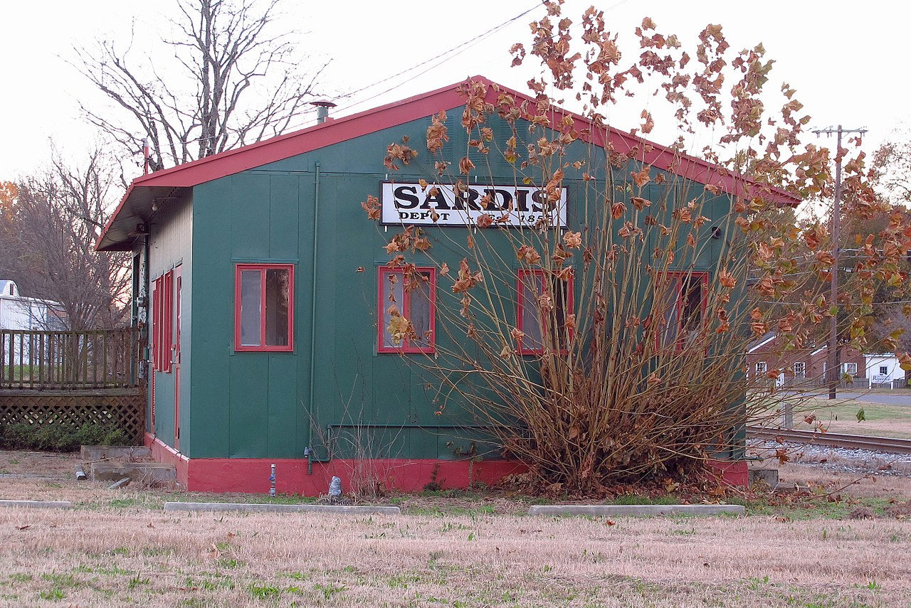 Haus and Hues in Sardis