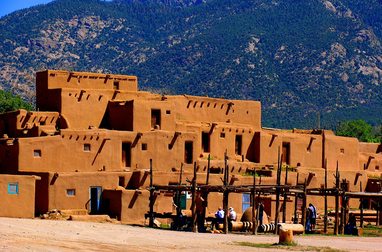 Haus and Hues in Taos Pueblo