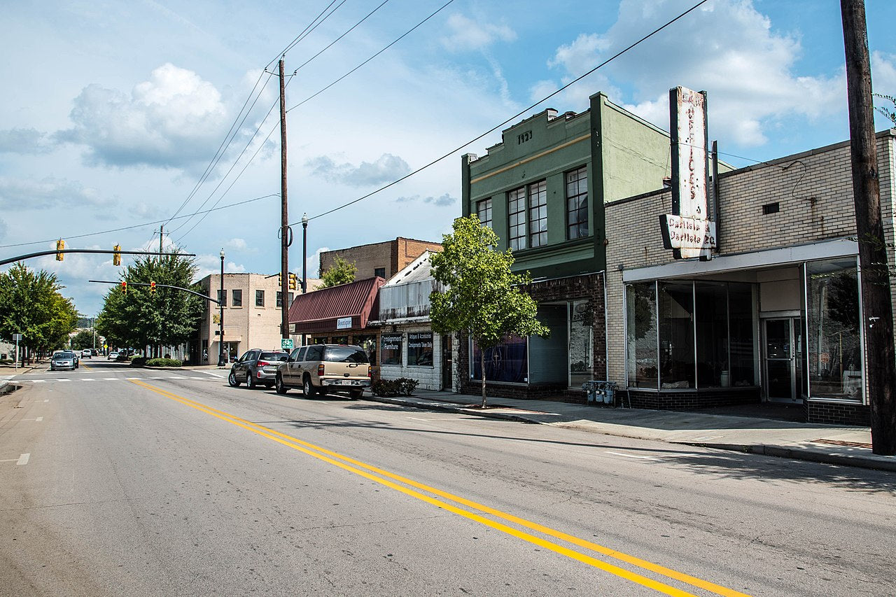 Haus and Hues in Tarrant