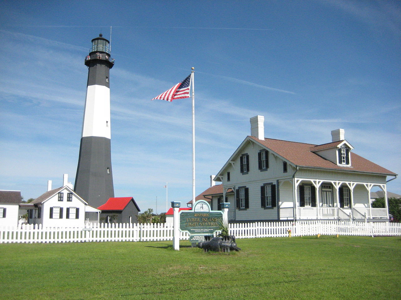 Haus and Hues in Tybee Island