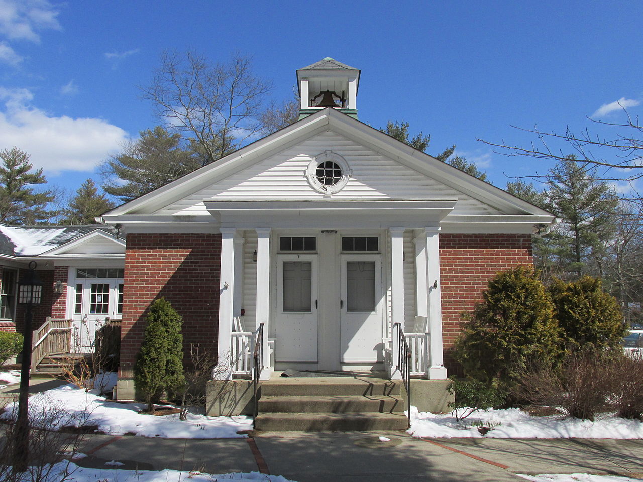 Haus and Hues in West Greenwich