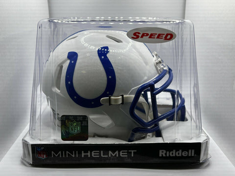 New England Patriots 1990-1992 90-92 Riddell Throwback Speed Mini Helm –  SPORTS ZONE TOYS & COMICS