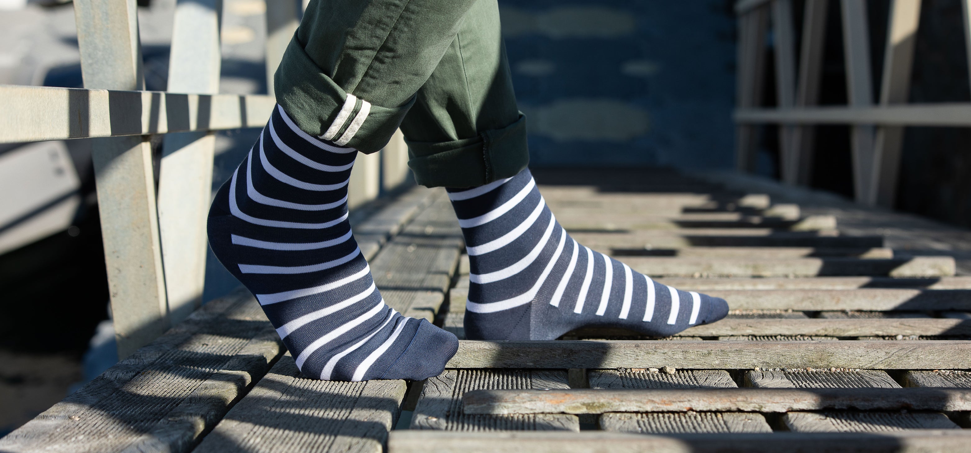 chaussettes avec motif marinière - idéal pour un look casual chic