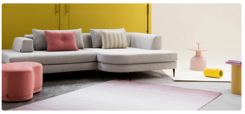 X3 modulaire sofa beige op zwarte smalle poten
