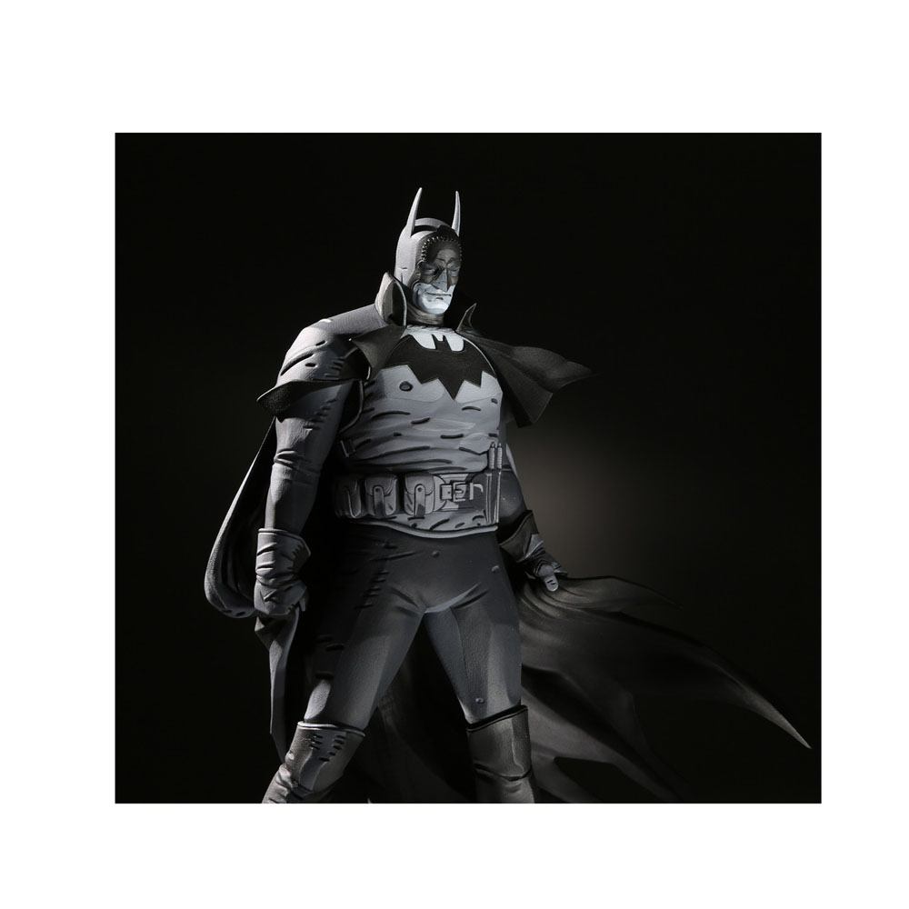 Batman Black & White Statue 1/10 Batman by Mike Mignola 20 cm (ON –  