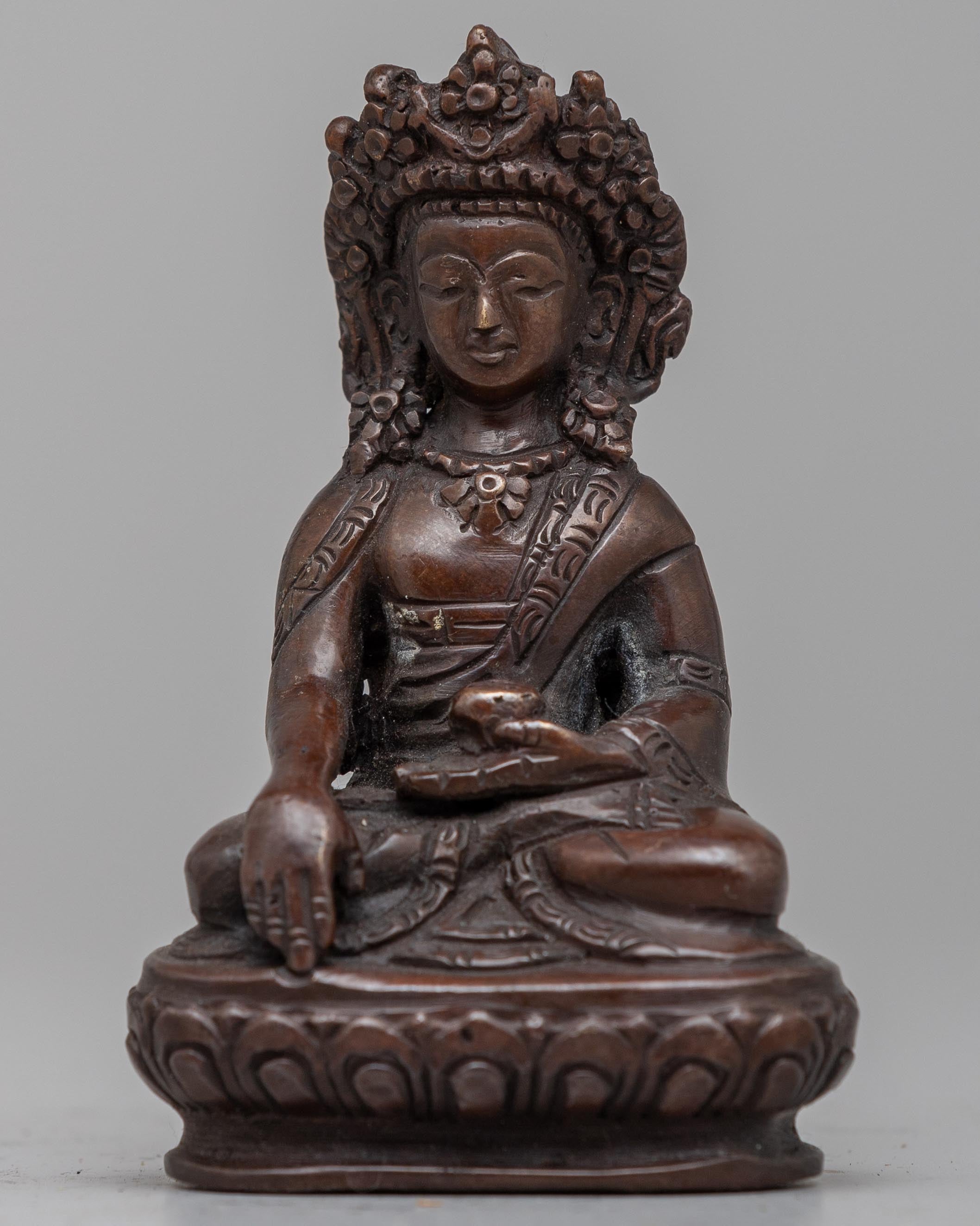 The Buddha Shakyamuni Statue | Handcrafted on Copper, Radiating Divine Wisdom and Spiritual Serenity
