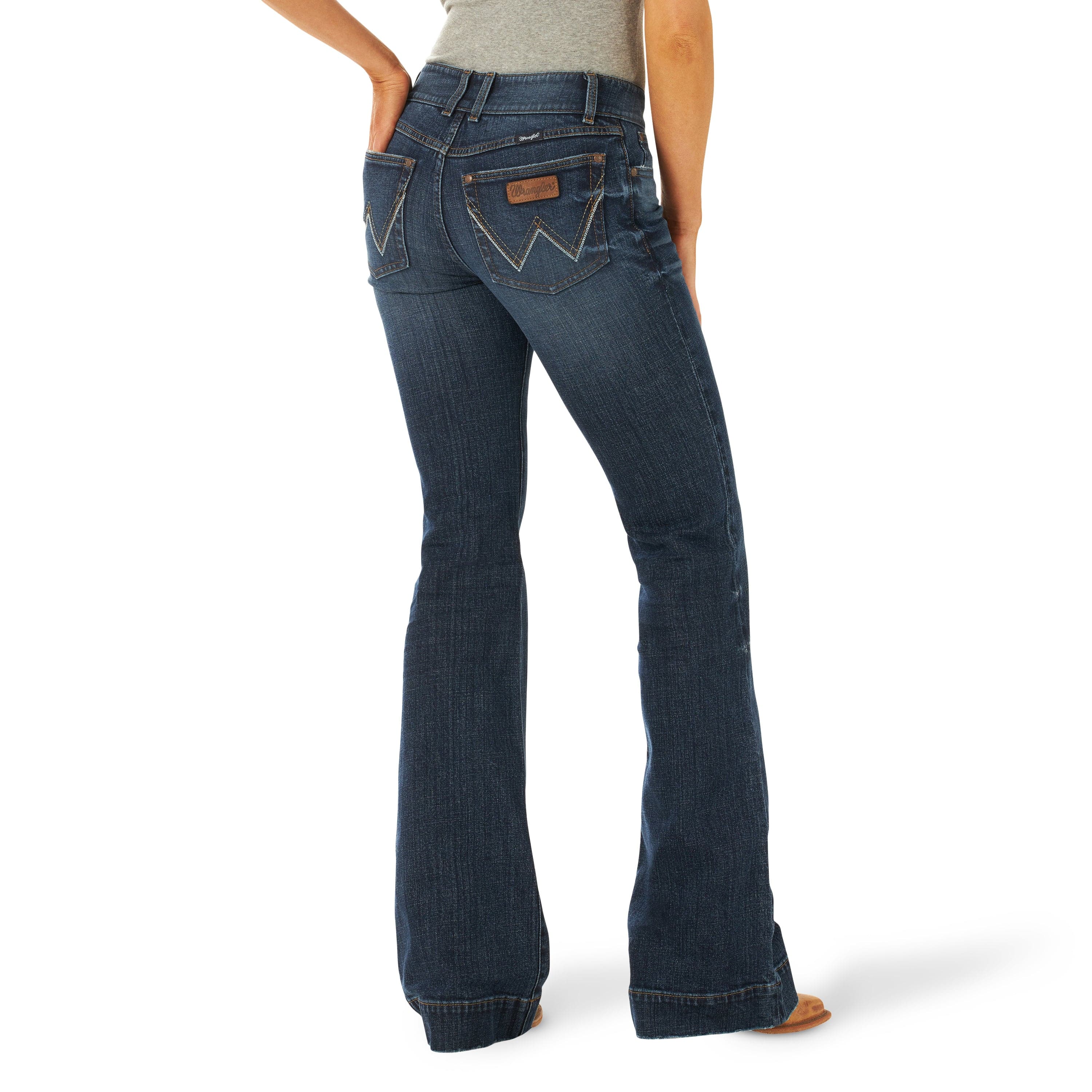 Wrangler Women's Retro Mae Shelby Wash Wide Leg Trouser Jeans 11231717 -  Russell's Western Wear, Inc.