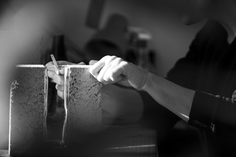 Prasklo creating art vase from upcycled glass