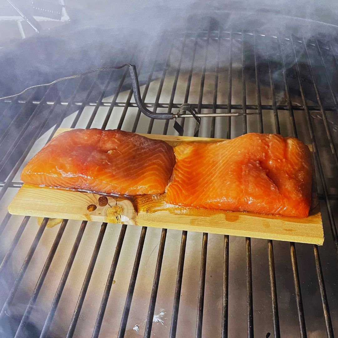 Salmon smoking on a big green egg