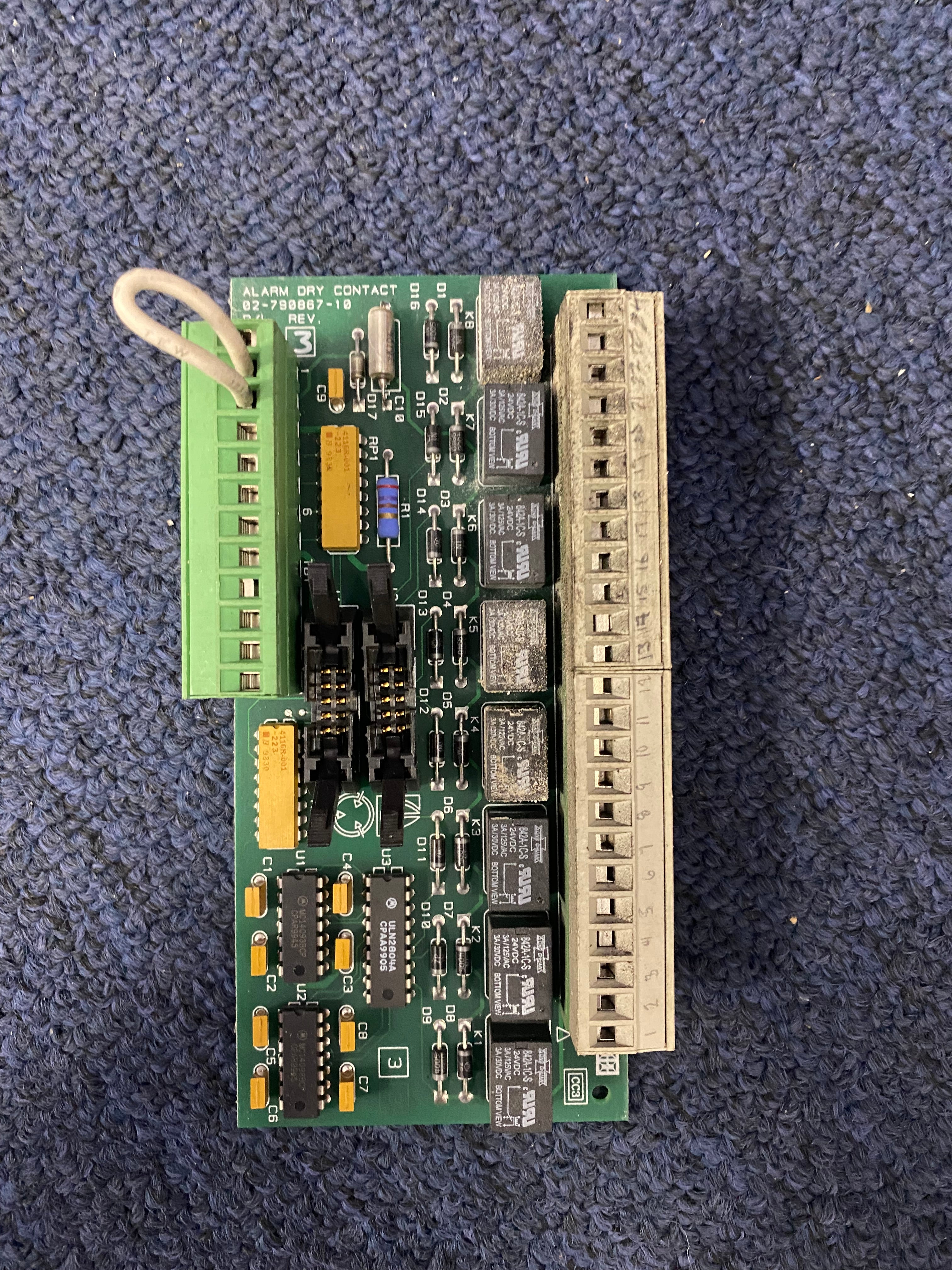Emerson Liebert Alarm Dry Contact 02-790867-10 Circuit Board PCB Electrical