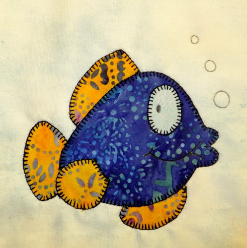 animal party fish pattern with bubbles