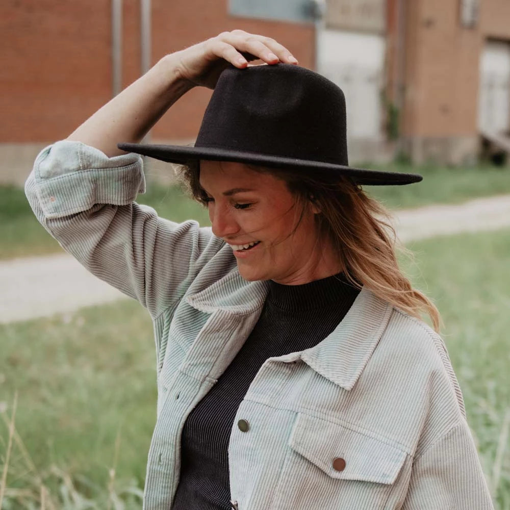 Black Wide Brim Adjustable Felt Hat