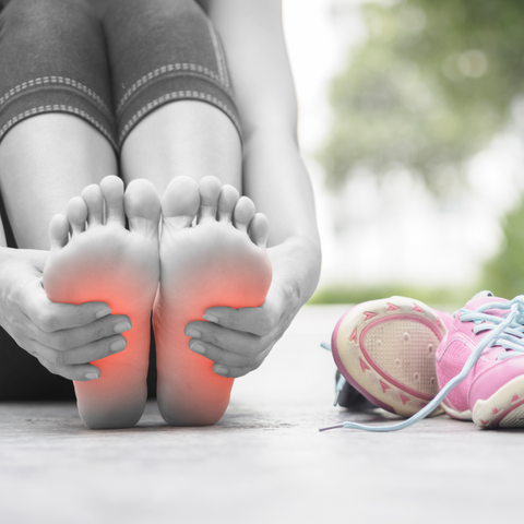 flat feet symptoms causes relief