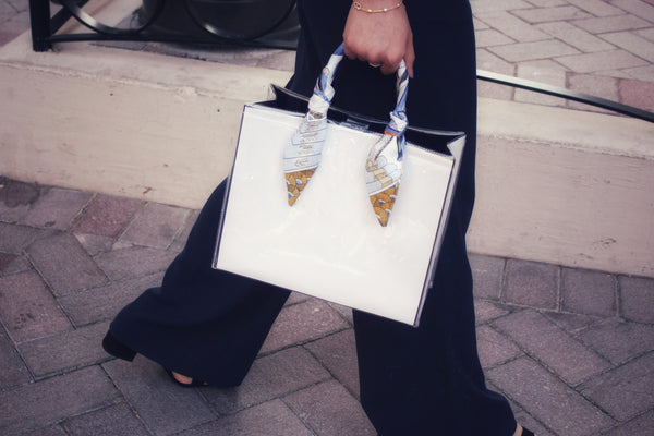 Designer Chanel, Gucci, LV, Dior shopping bags
