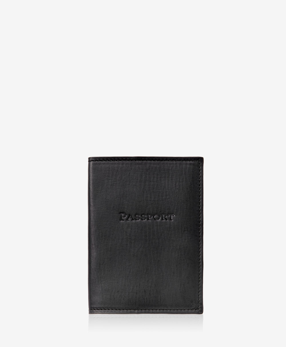 GiGi New York Passport Case Black Vachetta Leather