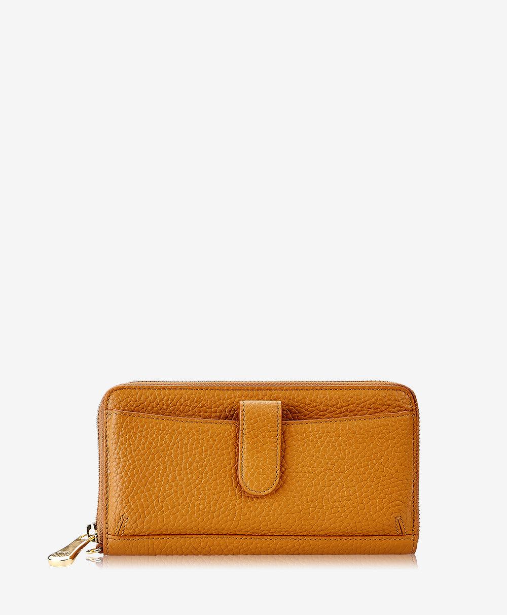 CLN - NEW IN: The Adina Crossbody Bag is dainty and