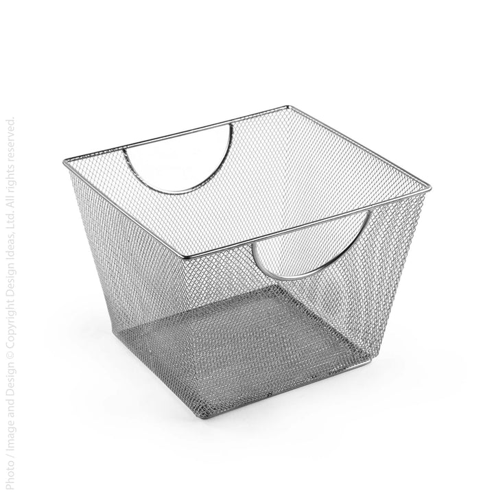 Under Shelf Basket Embedded Thicken Wrought Iron Wear Rsistant