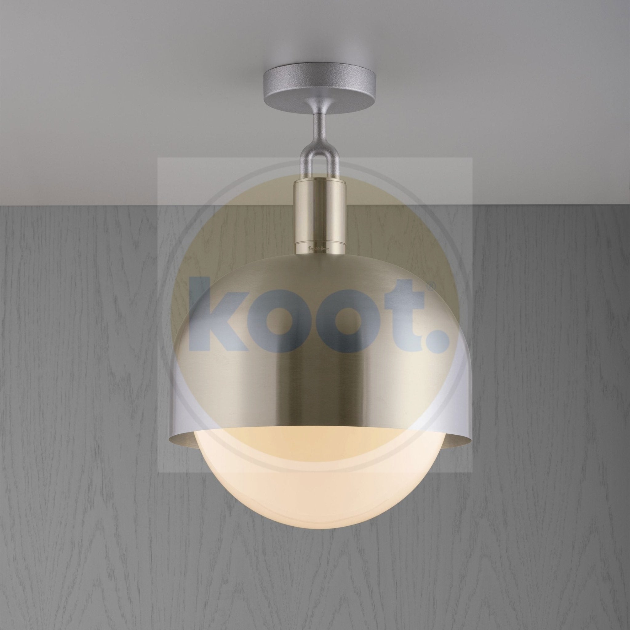 Buster and Punch - Forked Shade Globe Groot Plafondlamp opaal