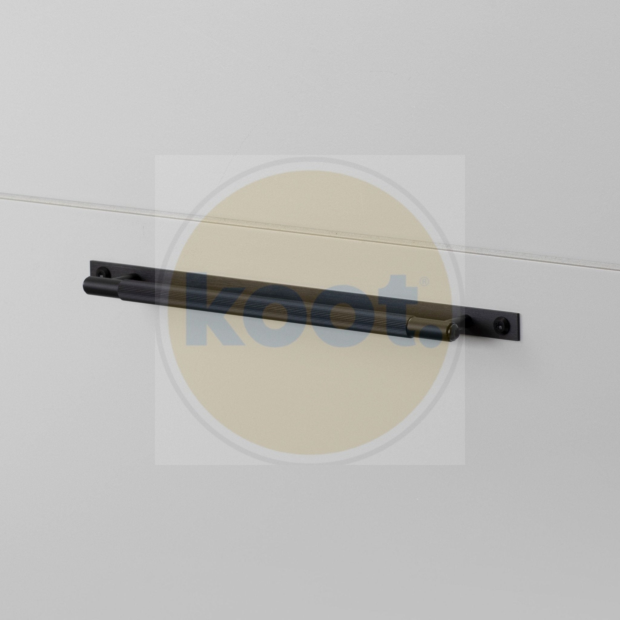 Buster and Punch - Pull Bar / Plate / Linear / Medium