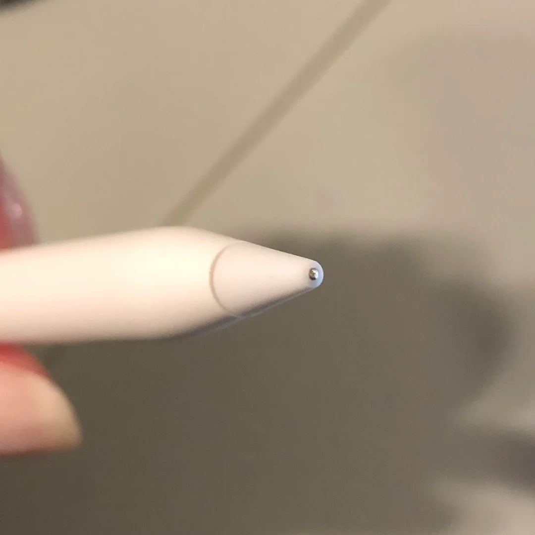 Damaged Apple Pencil by Reddit user Scarlet_Vi